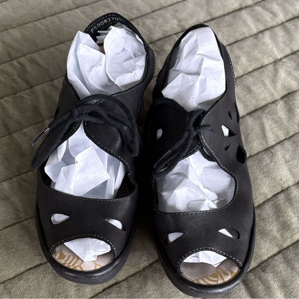 Fly London Black Open Toe Sandal